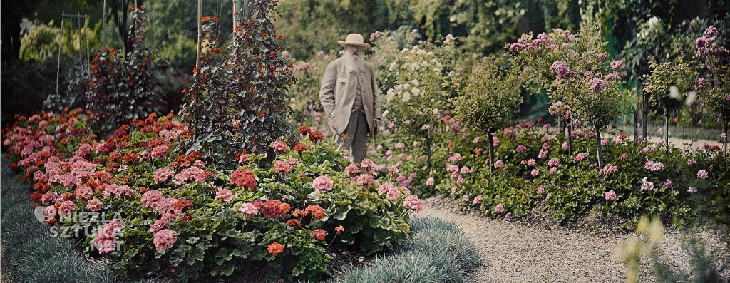 Monet-in-his-garden-CROP